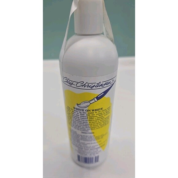 Chris Christensen White on White Whitening Treatment Dog Shampoo (16OZ) - Picture 3 of 6